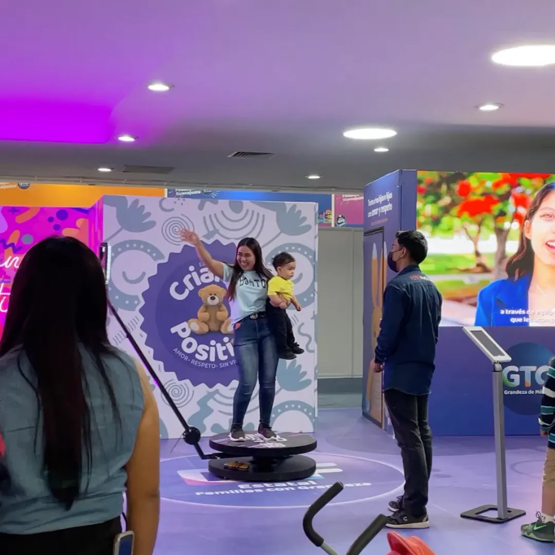 Cabina Show 360 en eventos, foto 1