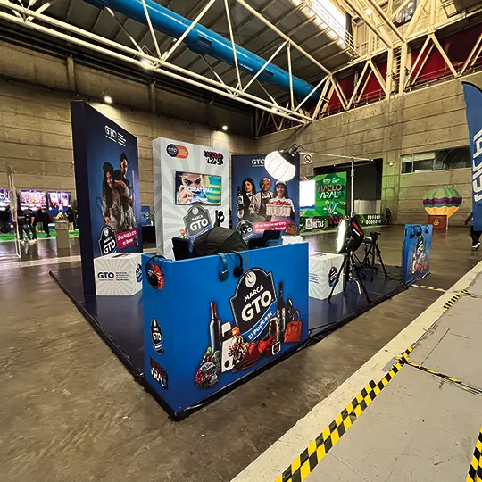 Set y producción del podcast Marca GTO en Festival HazloViral, foto 5