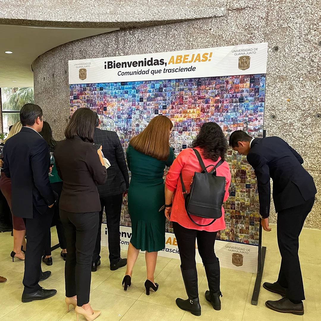 Photo mosaics for brand activations at an event — photo 3