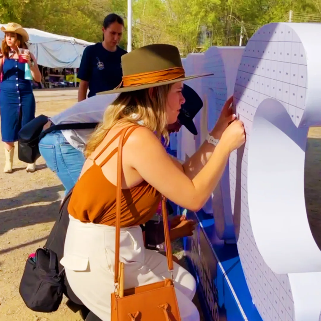 Photo mosaics for brand activations at an event — photo 4