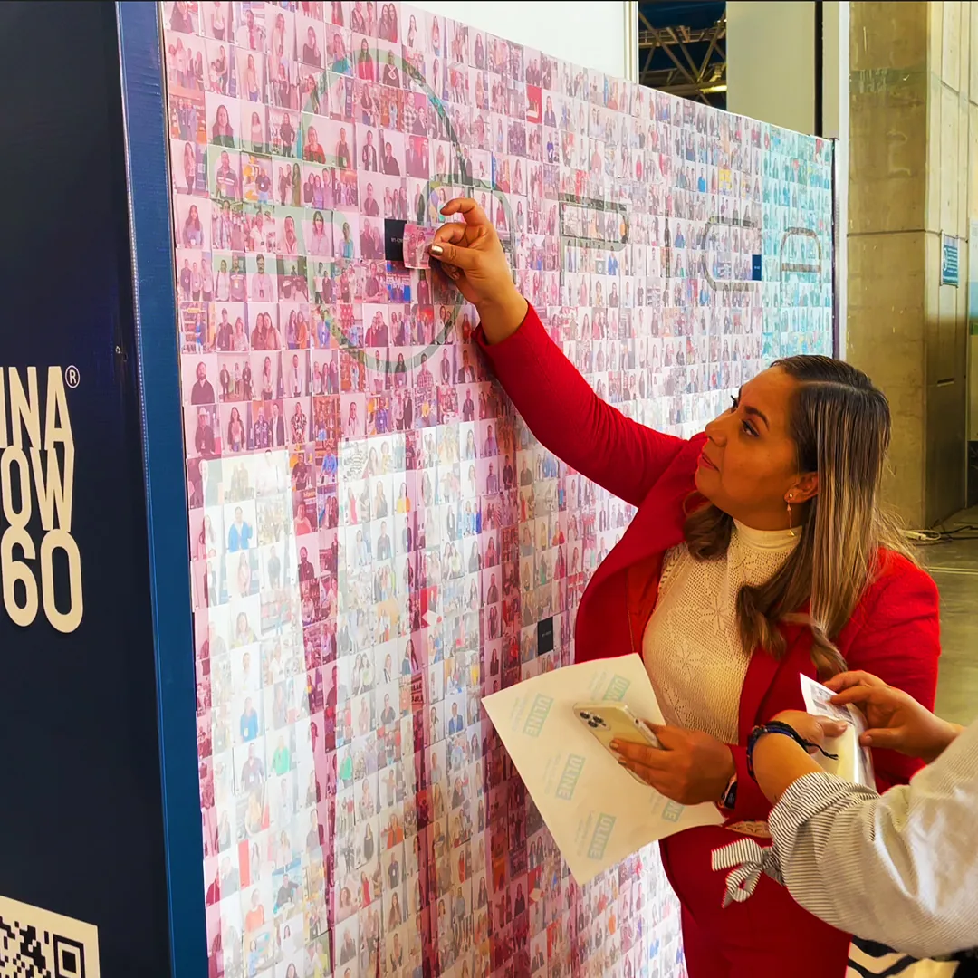 Photo mosaics for brand activations at an event — photo 14